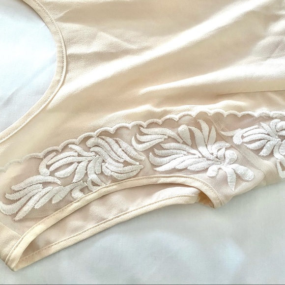 Altar’d State Embroidered Ivory Dress - Picture 7 of 7